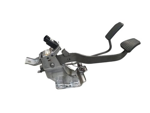 BP32051733I19 main image