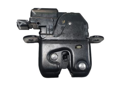 tailgate-lock-renault-megane-iii-coupe-dz01_-2008-2009-2010-2011-2012-2013-2014-2015-2016-32047178 main image