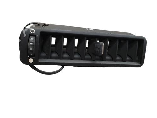 air-vent-audi-a8-d2-4d2-4d8-1994-1995-1996-1997-1998-1999-2000-2001-2002-2003-2004-2005-32047466 main image