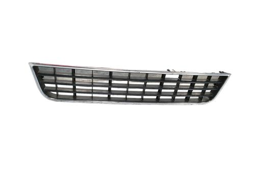 Used Grille AUDI A6 C5 Avant (4B5, 4B6) 2.4 quattro (170 hp) 32051037