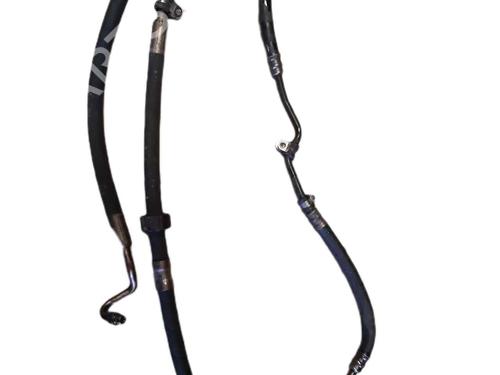 pipe-mercedes-benz-c-class-coupe-cl203-2001-2002-2003-2004-2005-2006-2007-2008-2009-2010-2011-32051104 main image