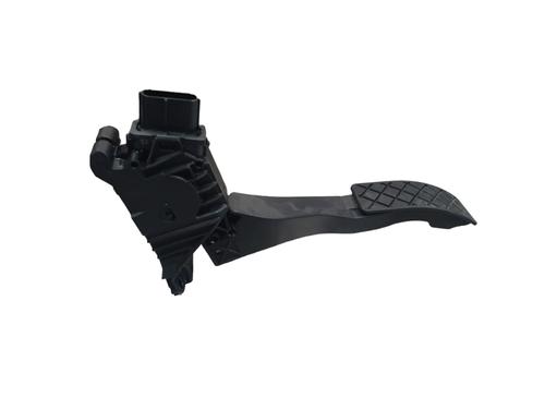 pedal-audi-q2-gab-gag-2016-32073327 main image