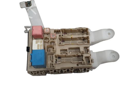Used Fuse box TOYOTA VERSO (_R2_) 2.2 D-4D (AUR21_, AUR21R) (150 hp) 32056609