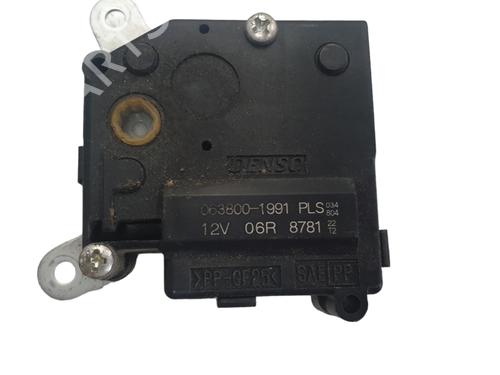 fuel-door-actuator-toyota-rav-4-iv-_a4_-2012-2013-2014-2015-2016-2017-2018-2019-32050615 main image