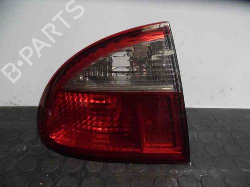 Used Left taillight SEAT LEON (1M1) [1999-2006]  32047344