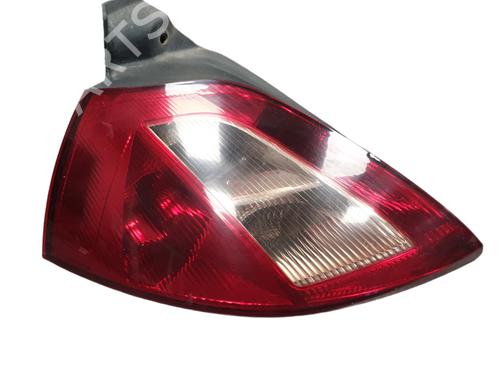 left-taillight-renault-megane-ii-bm01_-cm01_-2001-2002-2003-2004-2005-2006-2007-2008-2009-2010-2011-2012-32050701 main image