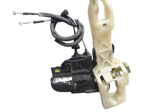 front-left-lock-hyundai-santa-fe-ii-cm-2005-2006-2007-2008-2009-2010-2011-2012-2013-2014-2015-32050625 main image