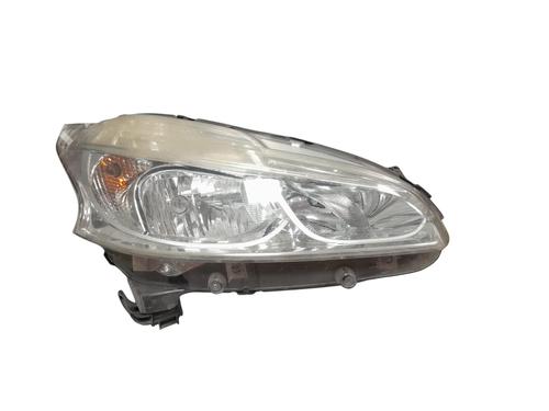 Used Right headlight Right headlight PEUGEOT 208 I (CA_, CC_) [2012-2021] 33175862 33175862