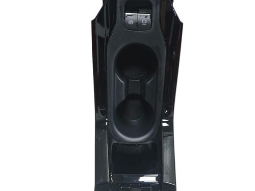 Bracciolo centrale TOYOTA COROLLA Estate (_E21_) 1.8 Hybrid (ZWE211) (98 hp) 32053335