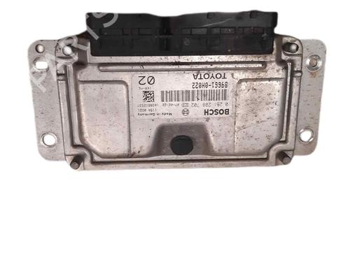 engine-control-unit-ecu-toyota-aygo-_b1_-2005-2006-2007-2008-2009-2010-2011-2012-2013-2014-32049895 main image