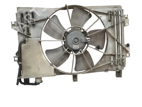 radiator-fan-toyota-corolla-_e12_-2001-2002-2003-2004-2005-2006-2007-2008-32053923 main image