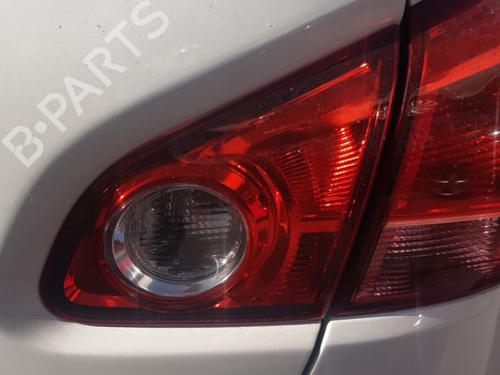 right-tailgate-light-nissan-qashqai-i-j10-nj10-2006-2007-2008-2009-2010-2011-2012-2013-2014-2015-32049286 main image