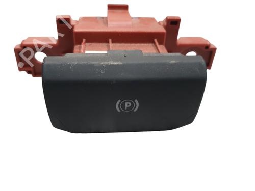 BP32051053I18 main image