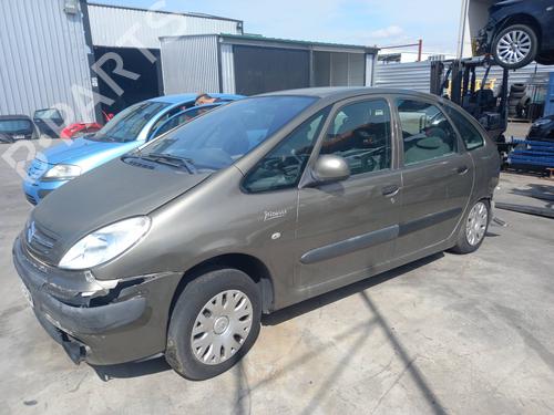 Used Parts CITROËN XSARA PICASSO (N68)  1.6 HDi  4618017