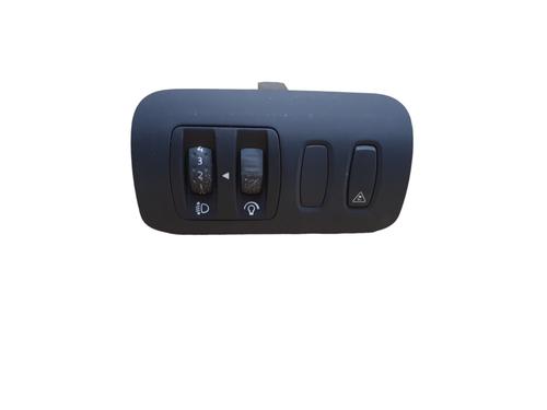 Interruttore luci RENAULT MEGANE II (BM0/1_, CM0/1_) 1.6 16V (BM0C, CM0C) (113 hp) 32047397
