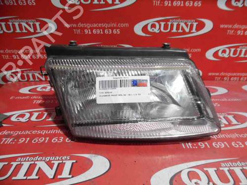 Phare droit VW PASSAT B5 (3B2) [1996-2001]  32049853