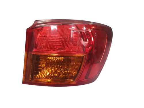 right-taillight-lexus-is-ii-_e2_-2005-2006-2007-2008-2009-2010-2011-2012-2013-38439021 main image