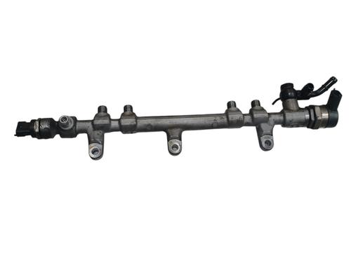 Used Injection rail HYUNDAI SANTA FÉ II (CM) 2.2 CRDi GLS (150 hp) 32055654