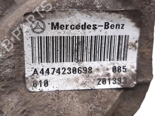 Right rear brake caliper MERCEDES-BENZ VITO Van (W447) 114 CDI (447.601, 447.603, 447.605) | BP32052910M106
