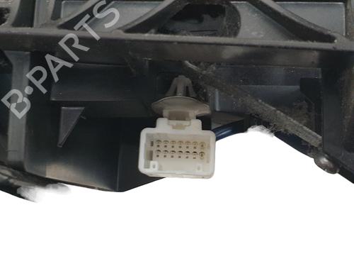 Gear lever TOYOTA YARIS (_P13_) 1.5 Hybrid (NHP130_, NHP130) | BP32057516M90 