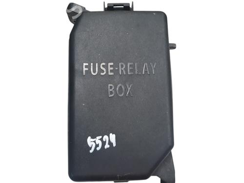 Used Fuse box KIA RIO II Saloon (JB) 1.5 CRDi (110 hp) 32053274