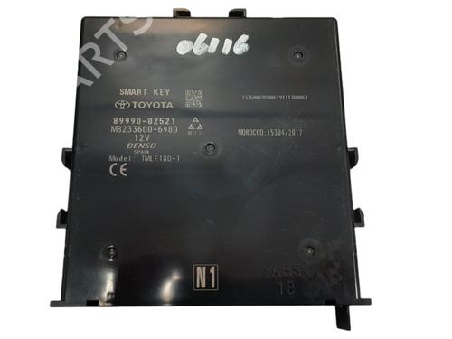 Módulo eletrónico TOYOTA COROLLA Estate (_E21_) 1.8 Hybrid (ZWE211) (98 hp) 32389827