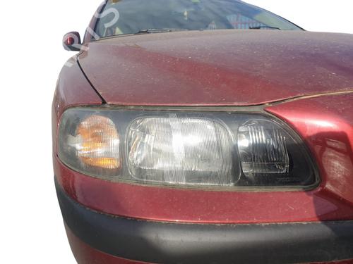 Phare droit VOLVO S60 I (384) 2.4 D (130 hp) 32055108