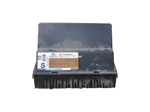 Used Electronic module FORD MONDEO III (B5Y) 2.0 TDCi (130 hp) 32048939