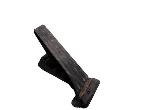 pedal-bmw-x5-e70-2006-2007-2008-2009-2010-2011-2012-2013-32049867 main image