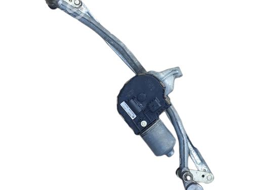 Used Front wiper motor BMW 7 (F01, F02, F03, F04) 730 d (245 hp) 32055236