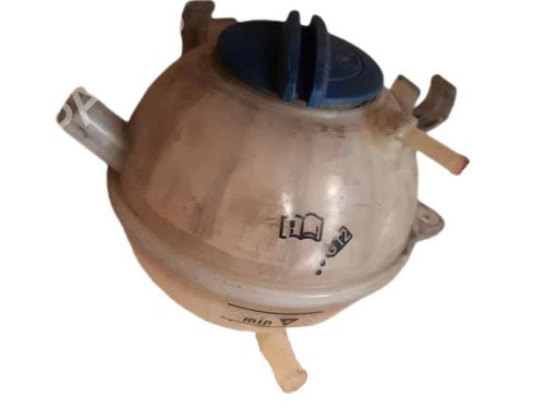 Used Expansion tank VW PASSAT B6 (3C2) [2005-2011]  32048195