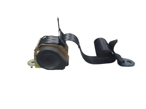 rear-left-seatbelt-citroen-c4-i-lc_-2004-2005-2006-2007-2008-2009-2010-2011-2012-2013-2014-32051490 main image