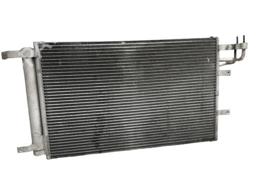Radiateur de ac KIA CERATO I Saloon (LD) 2.0 (143 hp) 32049517