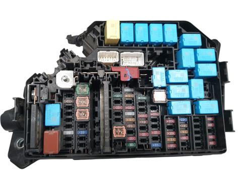 Fuse box TOYOTA COROLLA Saloon (_E21_) 1.6 VVTi (ZRE210) | BP32057922E1 - Image 4