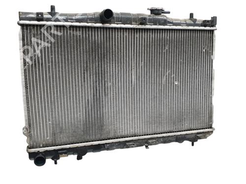 Used Water radiator KIA CERATO I Saloon (LD) 2.0 (143 hp) 32053917