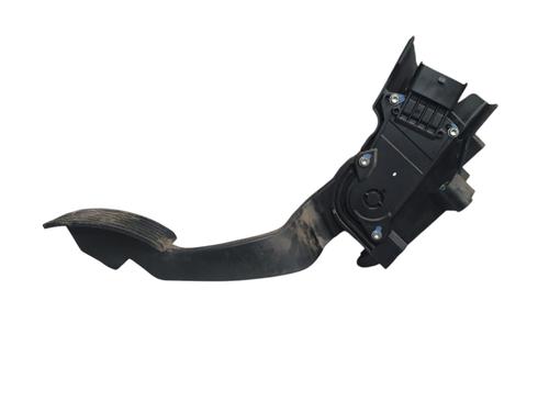 pedal-peugeot-bipper-tepee-2008-32049291 main image