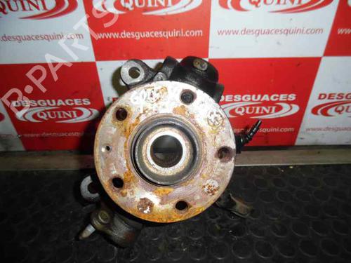 Used Left front steering knuckle VW GOLF VI (5K1) [2008-2014]  32056239