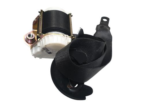 Used Front right seatbelt BMW X3 (E83) 2.0 d (150 hp) 32053074