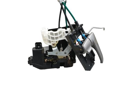 front-right-lock-kia-cerato-i-saloon-ld-2004-2005-2006-2007-2008-2009-2010-2011-32048386 main image