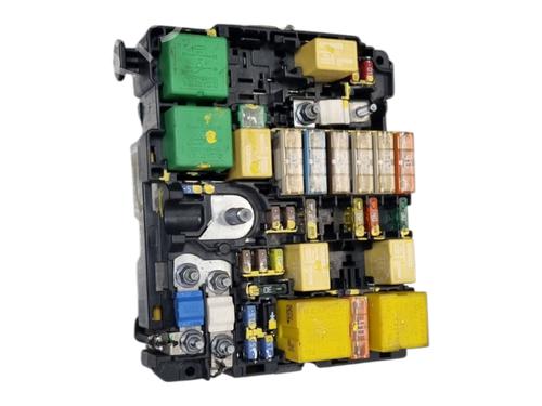 Used Fuse box PEUGEOT 208 I (CA_, CC_) [2012-2021]  32056374