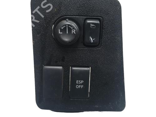 Speilbryter NISSAN QASHQAI I (J10, NJ10) [2006-2015]  32047937