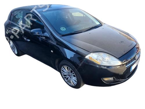 Brugte FIAT BRAVO II (198_) 1.9 D Multijet (198AXB1A) (120 hp) 4418844