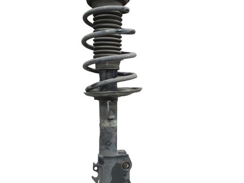 Used Left front shock absorber TOYOTA YARIS (_P13_) 1.5 Hybrid (NHP130_, NHP130) (101 hp) 32051343