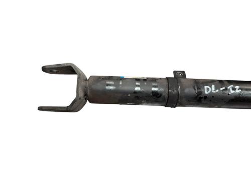 Left front shock absorber LEXUS IS III (_E3_) 300h (AVE30_, AVE30R) | BP32058671M16 - Image 2