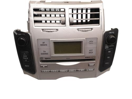 radio-toyota-yaris-_p1_-1999-2000-2001-2002-2003-2004-2005-32052138 main image