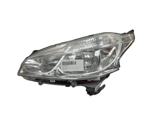 Phare gauche PEUGEOT 208 I (CA_, CC_) [2012-2021]  32057569