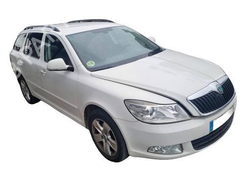 Armrest / Center console SKODA OCTAVIA II Combi (1Z5) 2.0 TDI | BP32051470I20 