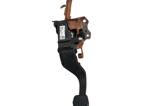 Used Clutch pedal FORD KUGA II (DM2) [2012-2026]  32053657