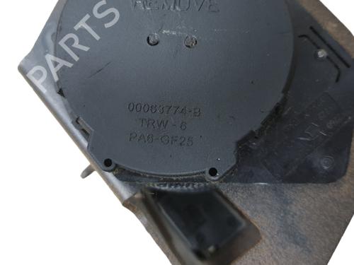 BP32049798I28 main image