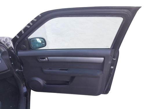 front-right-panel-suzuki-swift-iii-mz-ez-2005-32053165 main image